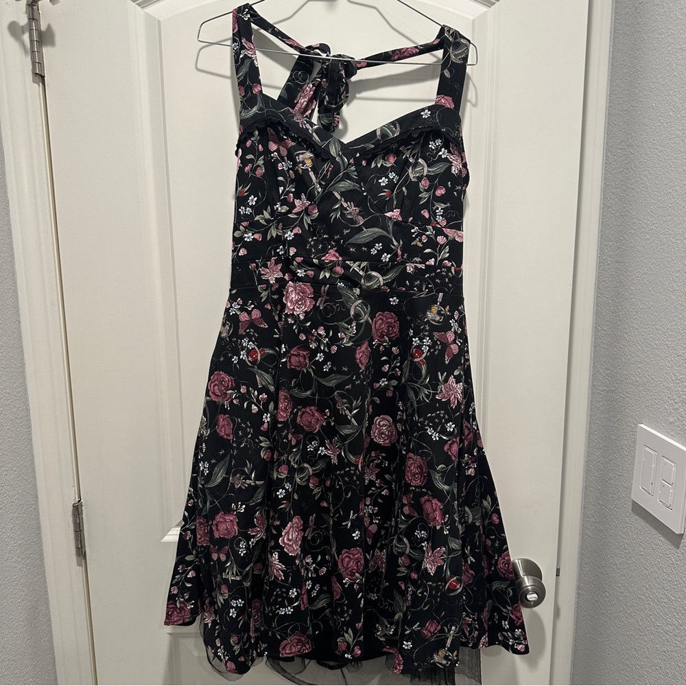 Hot Topic Bug Halter Dress size XL